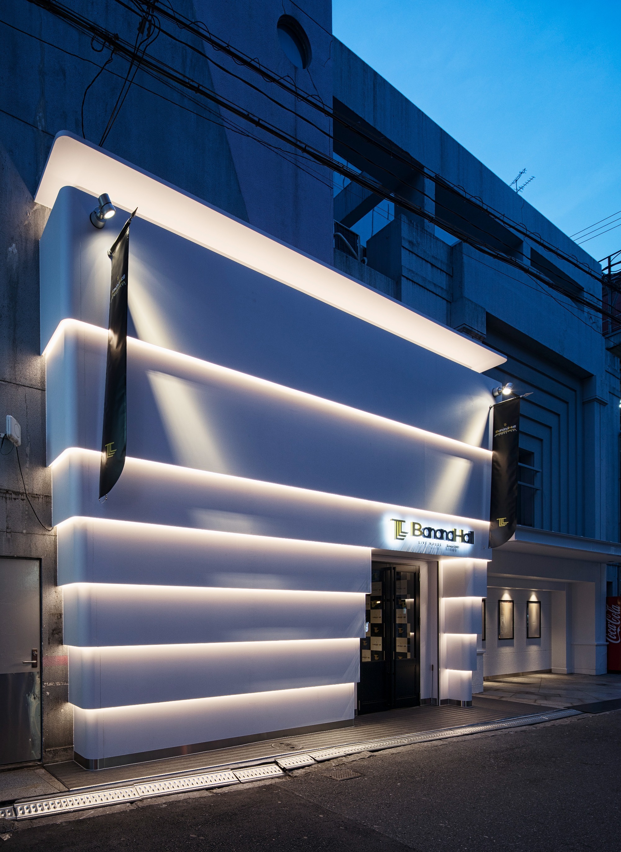 ELEGANCE IN OUR SOUL JOY IN EVERY MOMENT